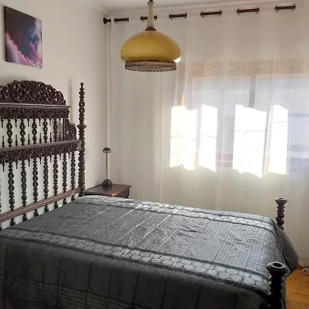 Διαμέρισμα With 2 Bedrooms In Vila Nova De Gaia, With Wonderful Mountain View, Furnished Balcony And Wifi - 8 Km From The Beach *