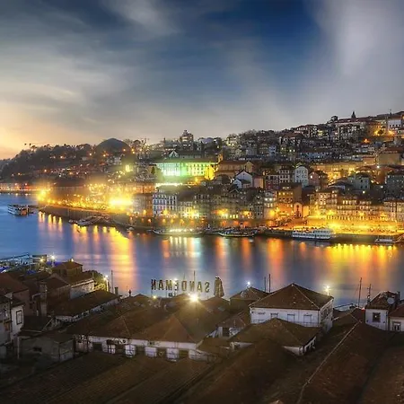 With 2 Bedrooms In Vila Nova De Gaia, With Wonderful Mountain View, Furnished Balcony And Wifi - 8 Km From The Beach Βίλα Νόβα ντε Γκάια