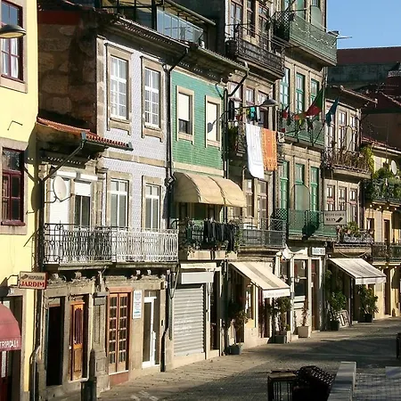 Διαμέρισμα With 2 Bedrooms In Vila Nova De Gaia, With Wonderful Mountain View, Furnished Balcony And Wifi - 8 Km From The Beach